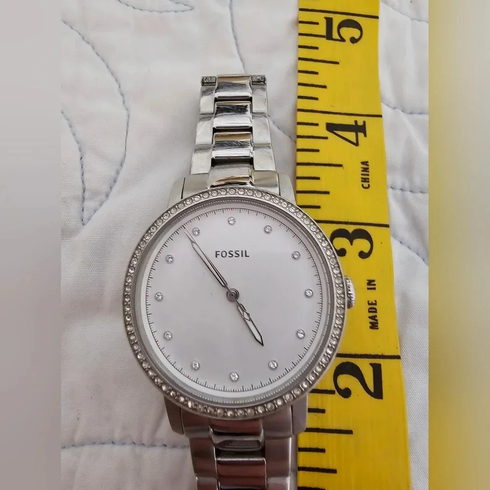 Fossil Neely ES4287 Untested, Dead Battery Ladies Watch - Picture 6 of 7